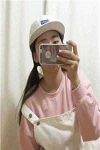 开局洋老婆？我赚钱给她花