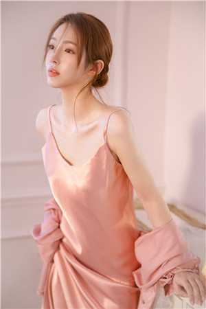 甘当备胎，白月光能有什么错