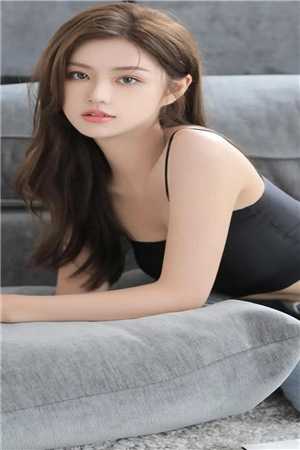 为奖励帮大佬，女修被气运之子狂追