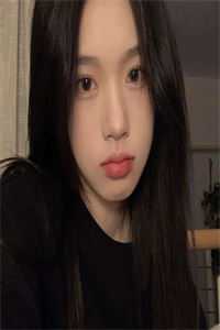 得嫁高门的庶妹扒光我游街，殊不知我是新帝白月光