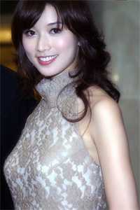 领完结婚证后来和老公取婚检报告
