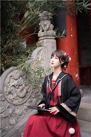 教授老公和坤道生童男，我扭头穿喜服进棺材