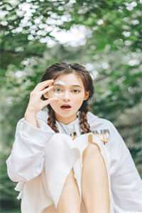 贫困危机！系统让我傍富婆(燕东萍林峰)全文免费小说_最新热门小说贫困危机！系统让我傍富婆(燕东萍林峰)