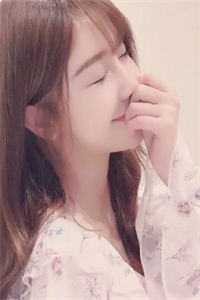 重生嫡女摆烂后，全家跪求别记仇
