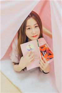 重生后，我手撕写假弹幕害我的女友