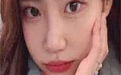 《带着系统在宫斗剧里的日子》舒宁爱吃紫米酸奶全文在线阅读_舒宁爱吃紫米酸奶全本阅读